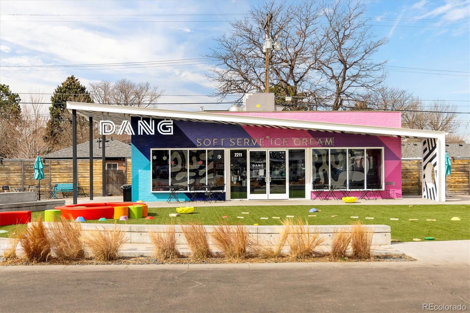 2250 N Monaco Parkway