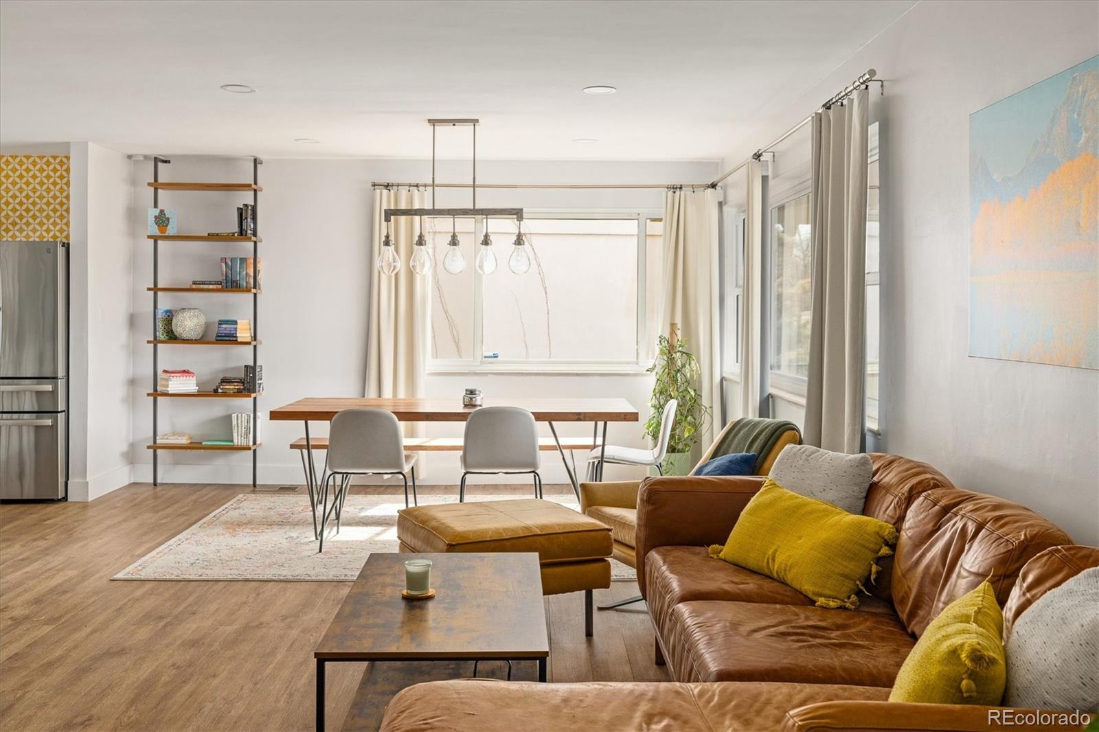 2250 N Monaco Parkway