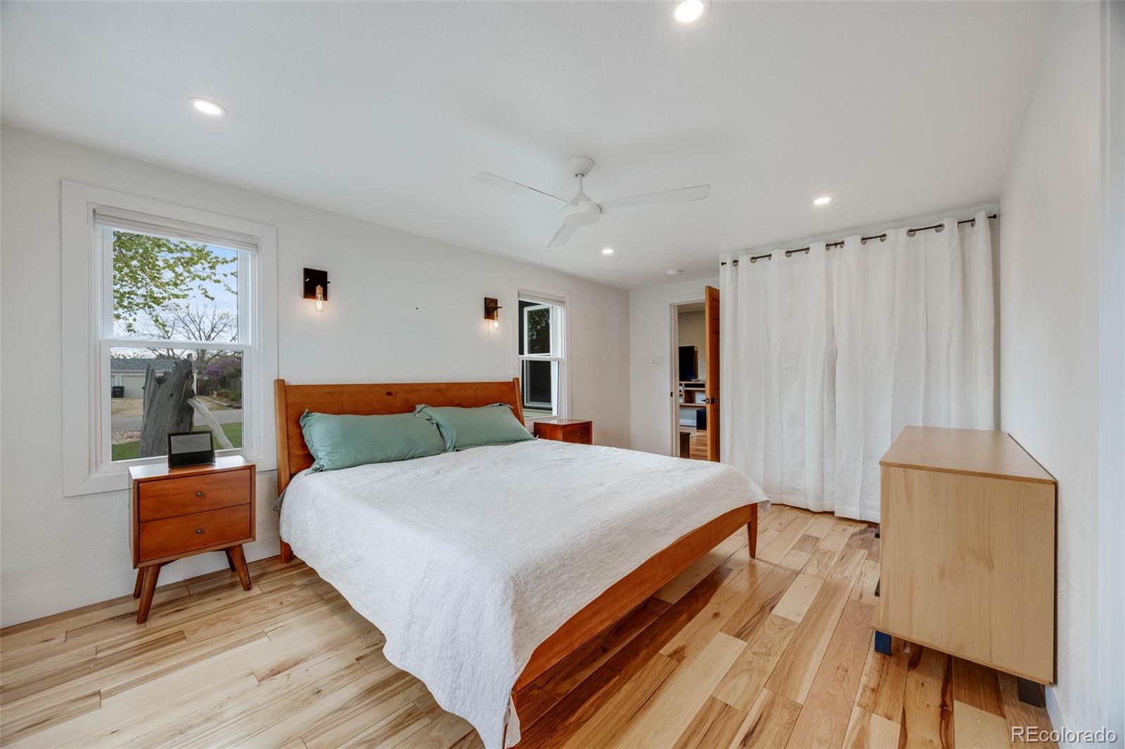 1055 Quartz Street