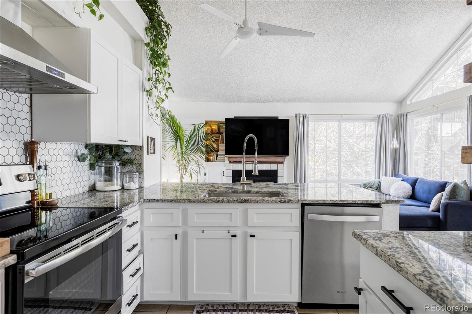 888 S Reed Court Unit: B