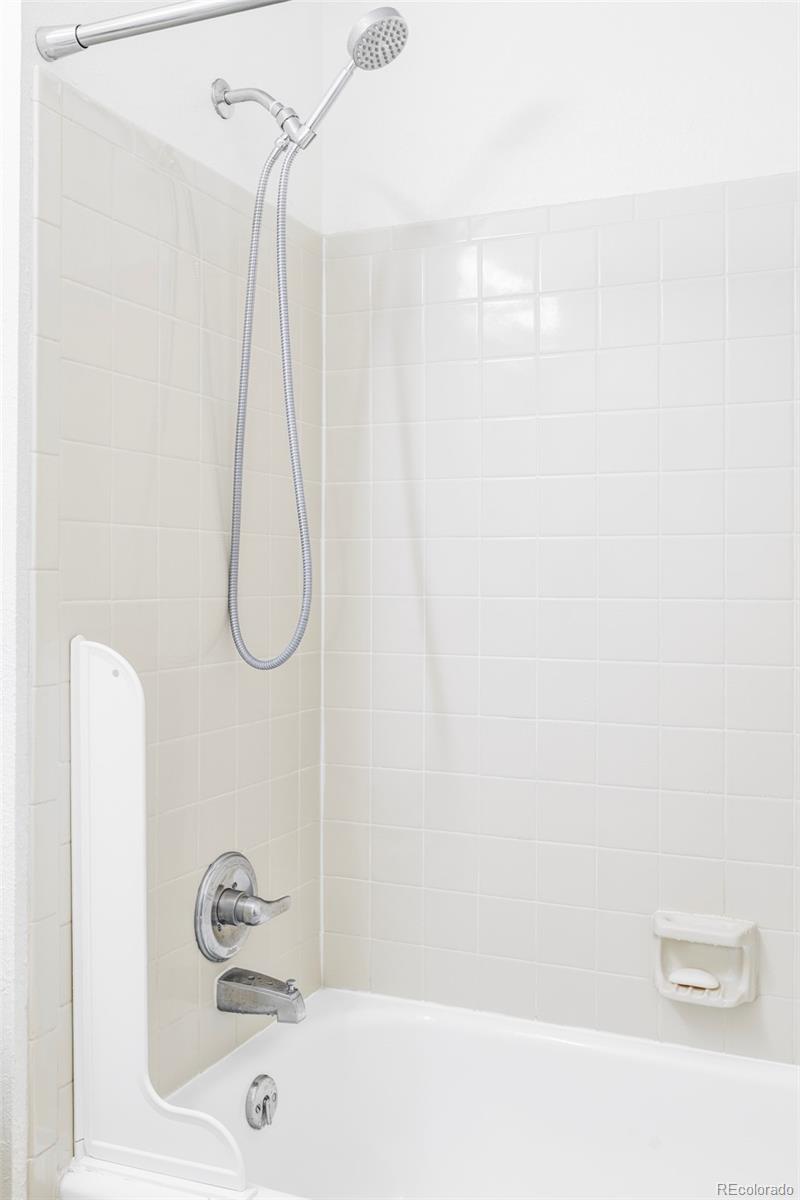 888 S Reed Court Unit: B