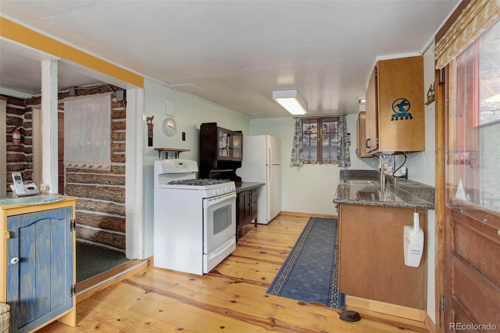 16048 Old Stagecoach Road