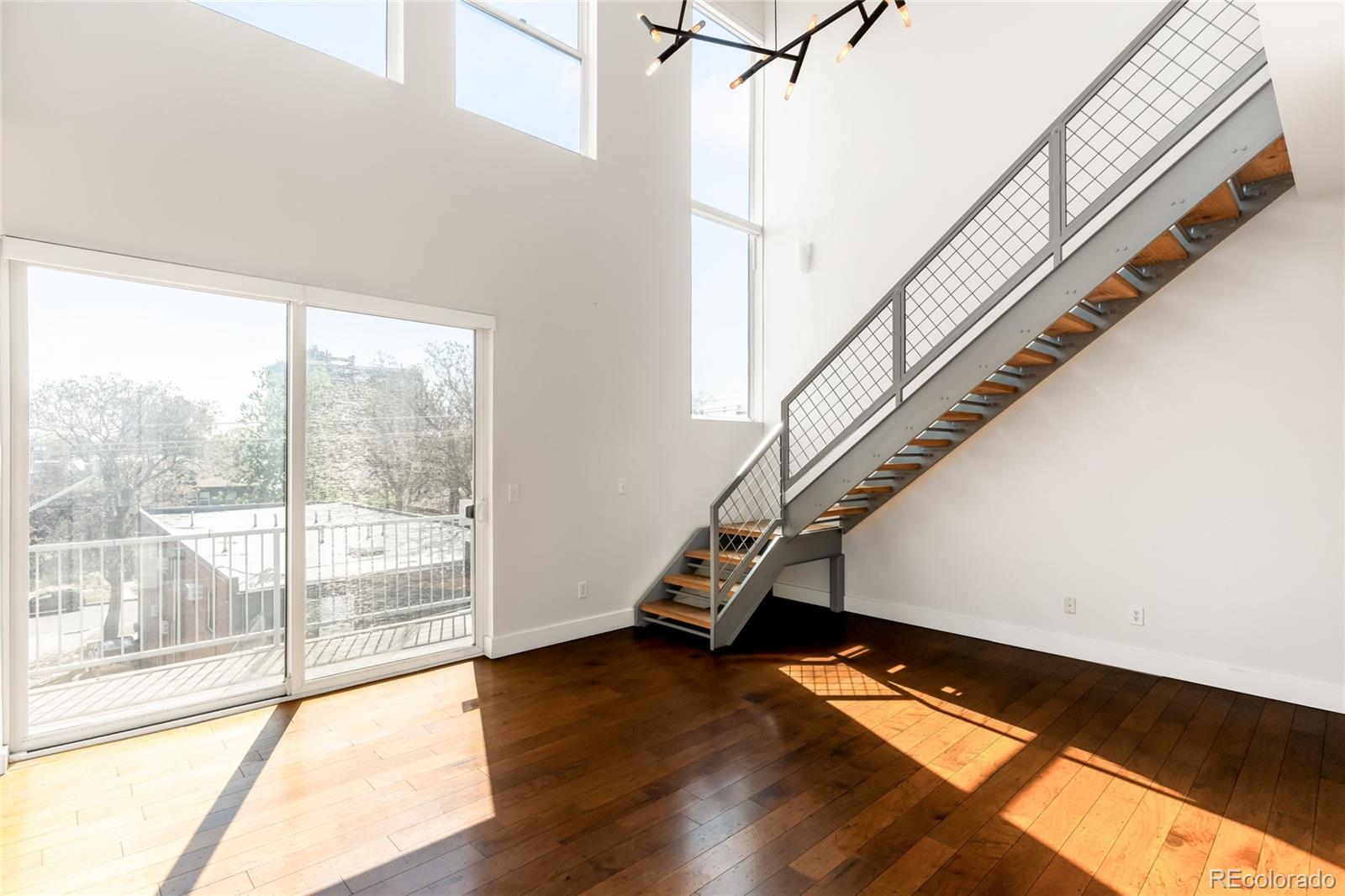 1738 N Franklin Street Unit: 4D