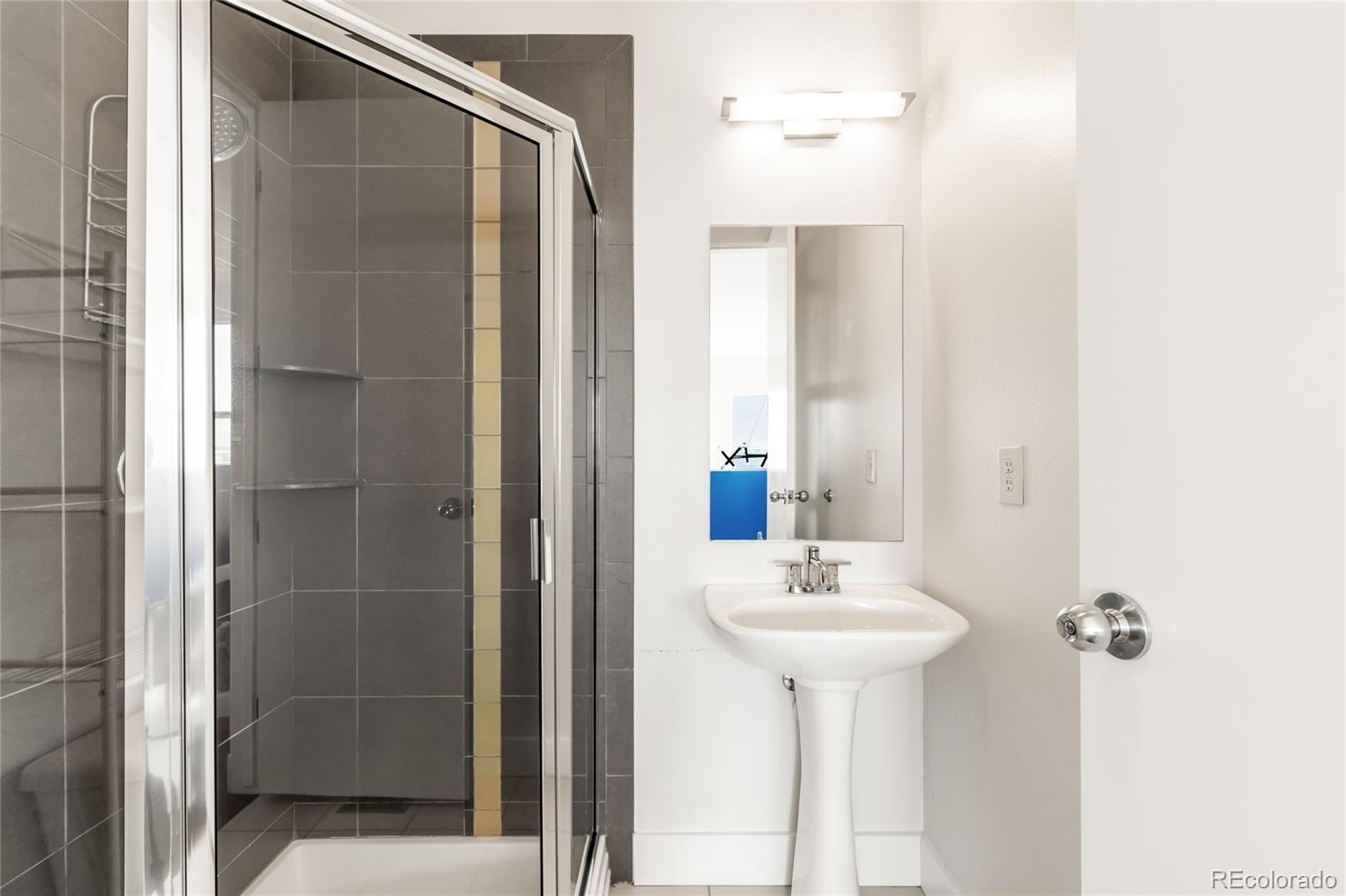 1738 N Franklin Street Unit: 4D