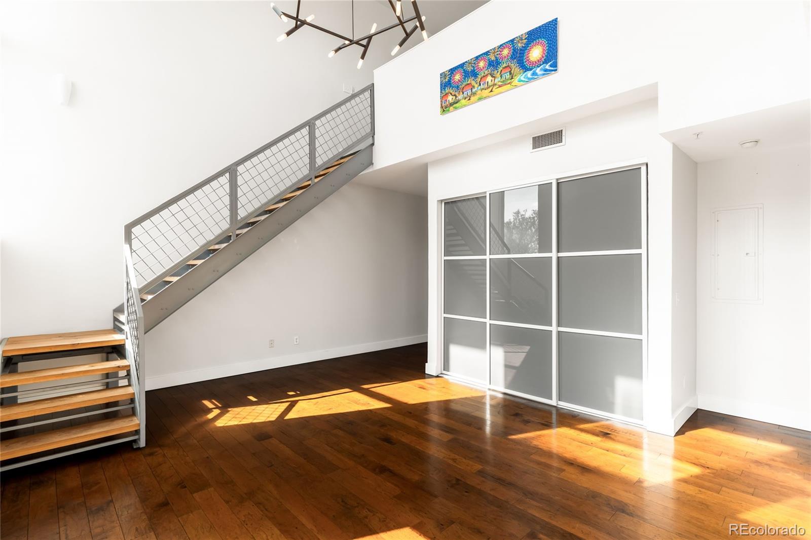 1738 N Franklin Street Unit: 4D