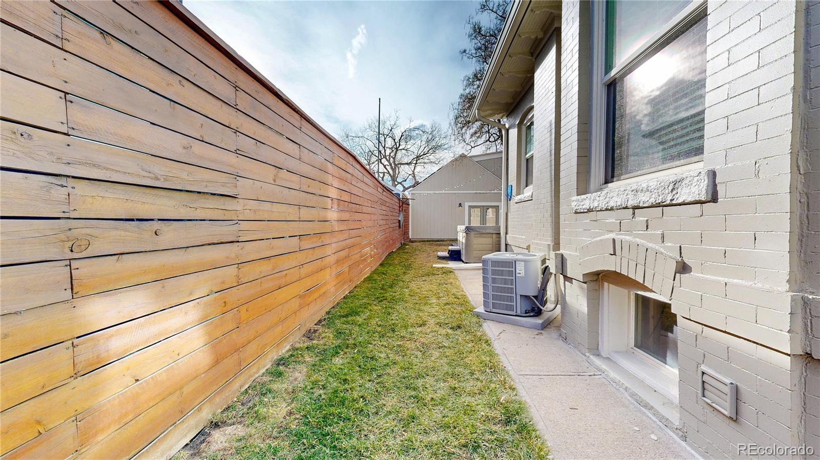 3825 Tejon Street