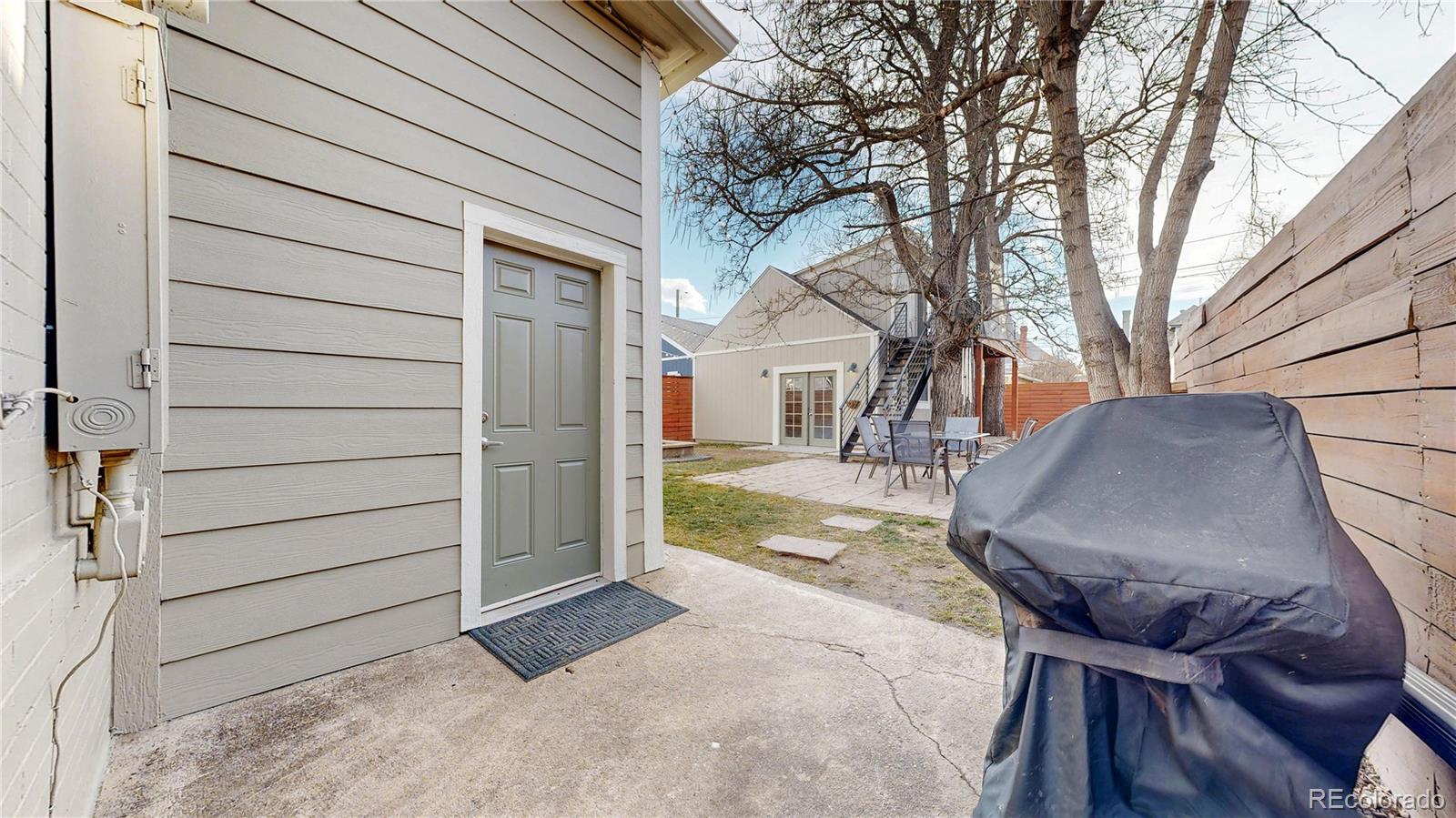3825 Tejon Street
