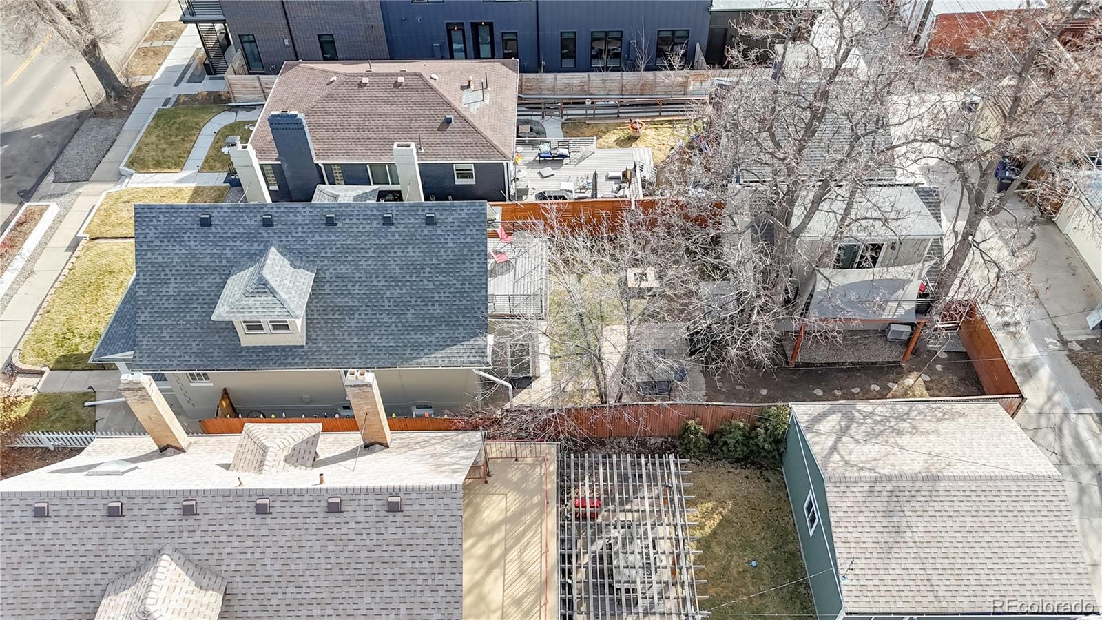 3825 Tejon Street
