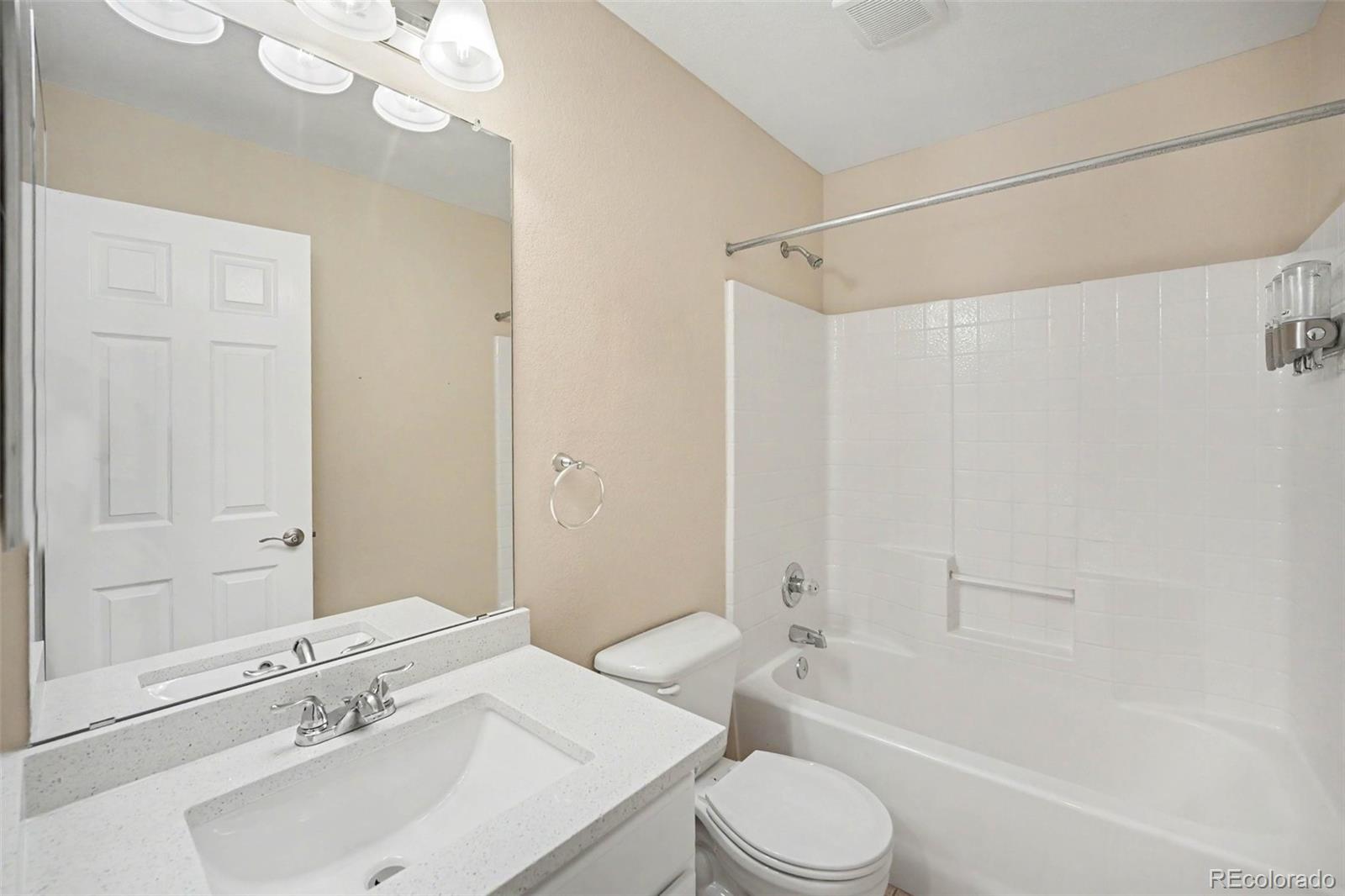 4372 Chatswood Place