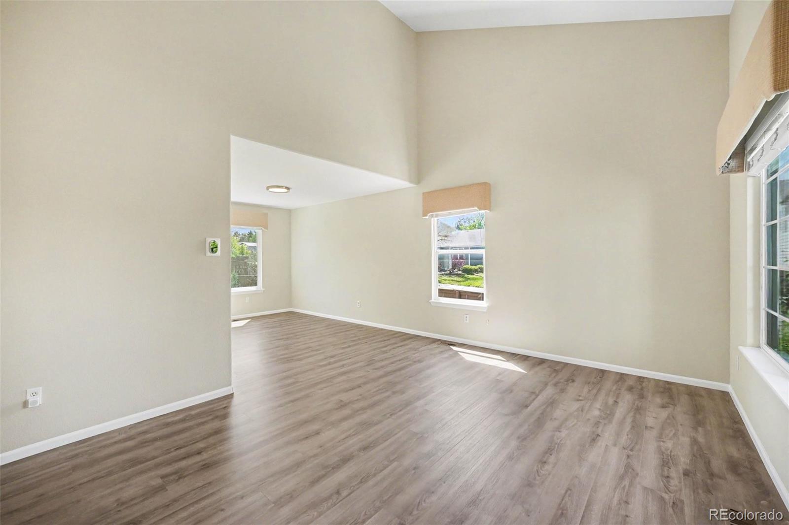 4372 Chatswood Place