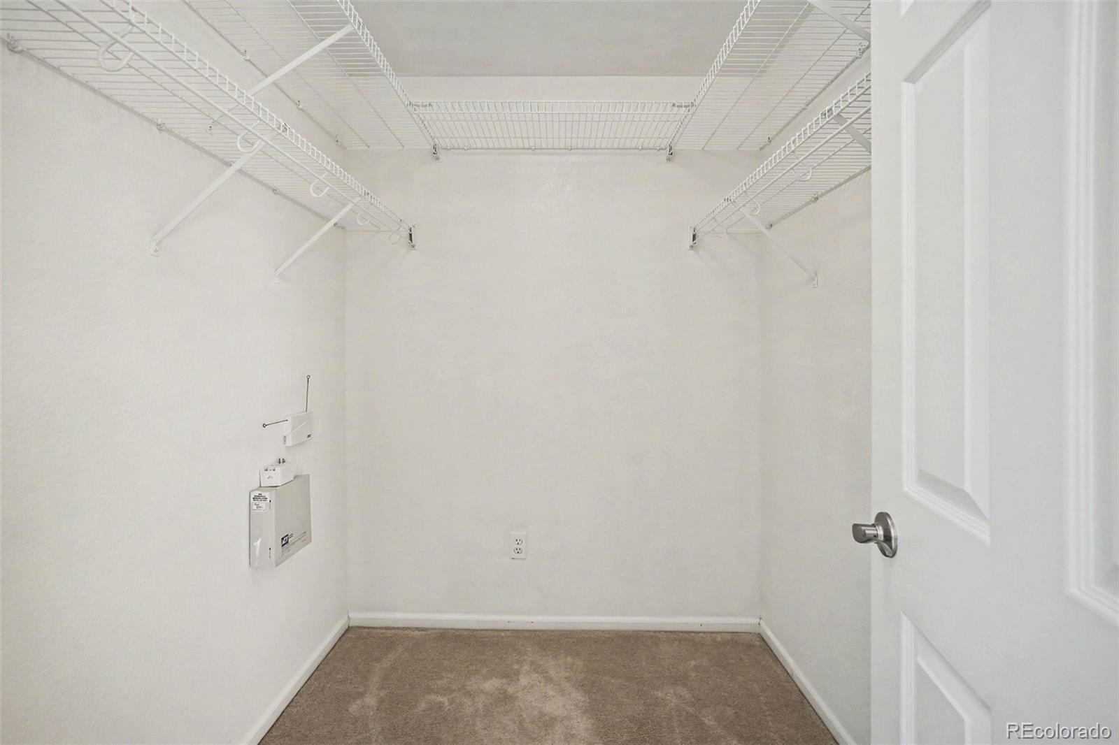 4372 Chatswood Place