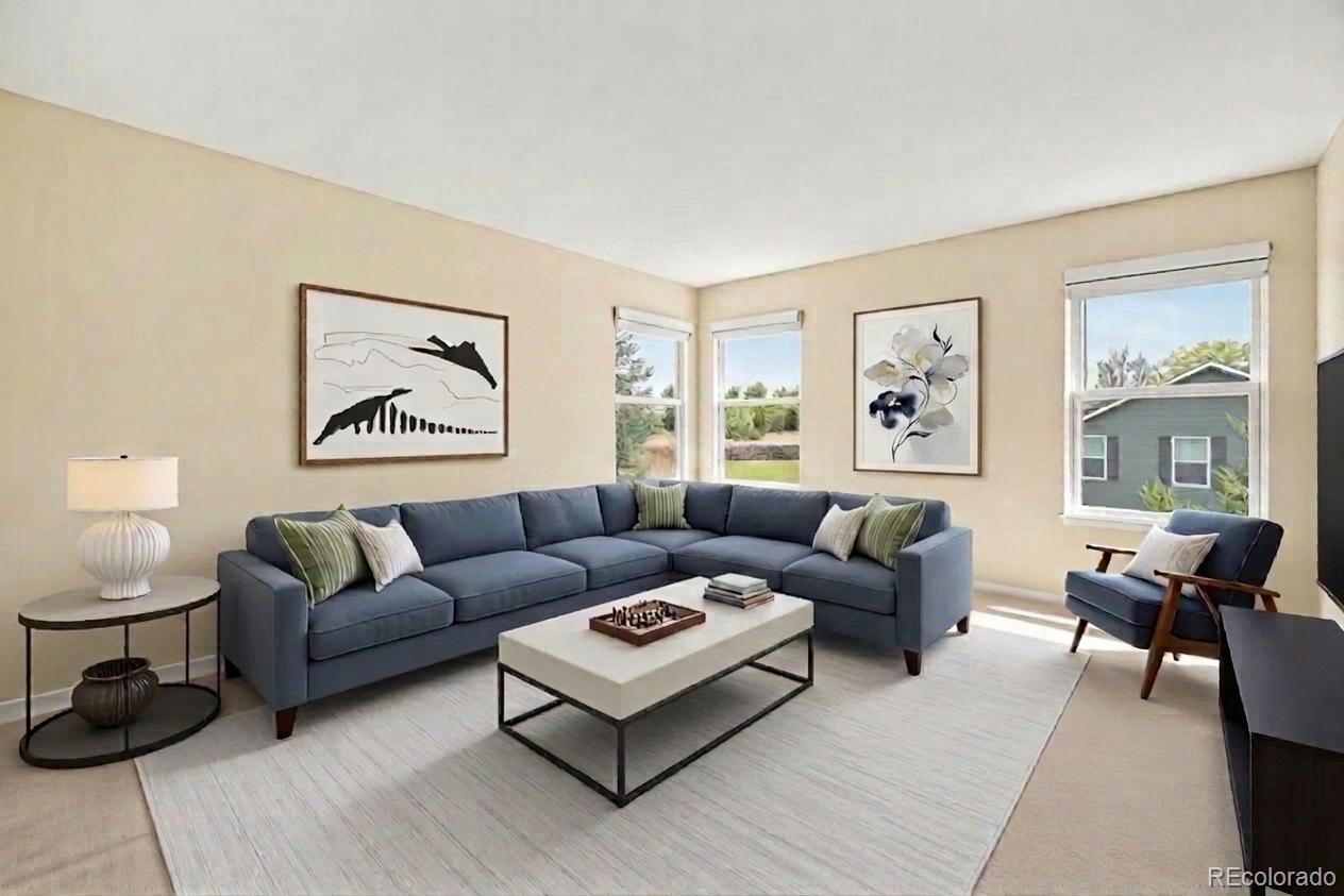 4372 Chatswood Place