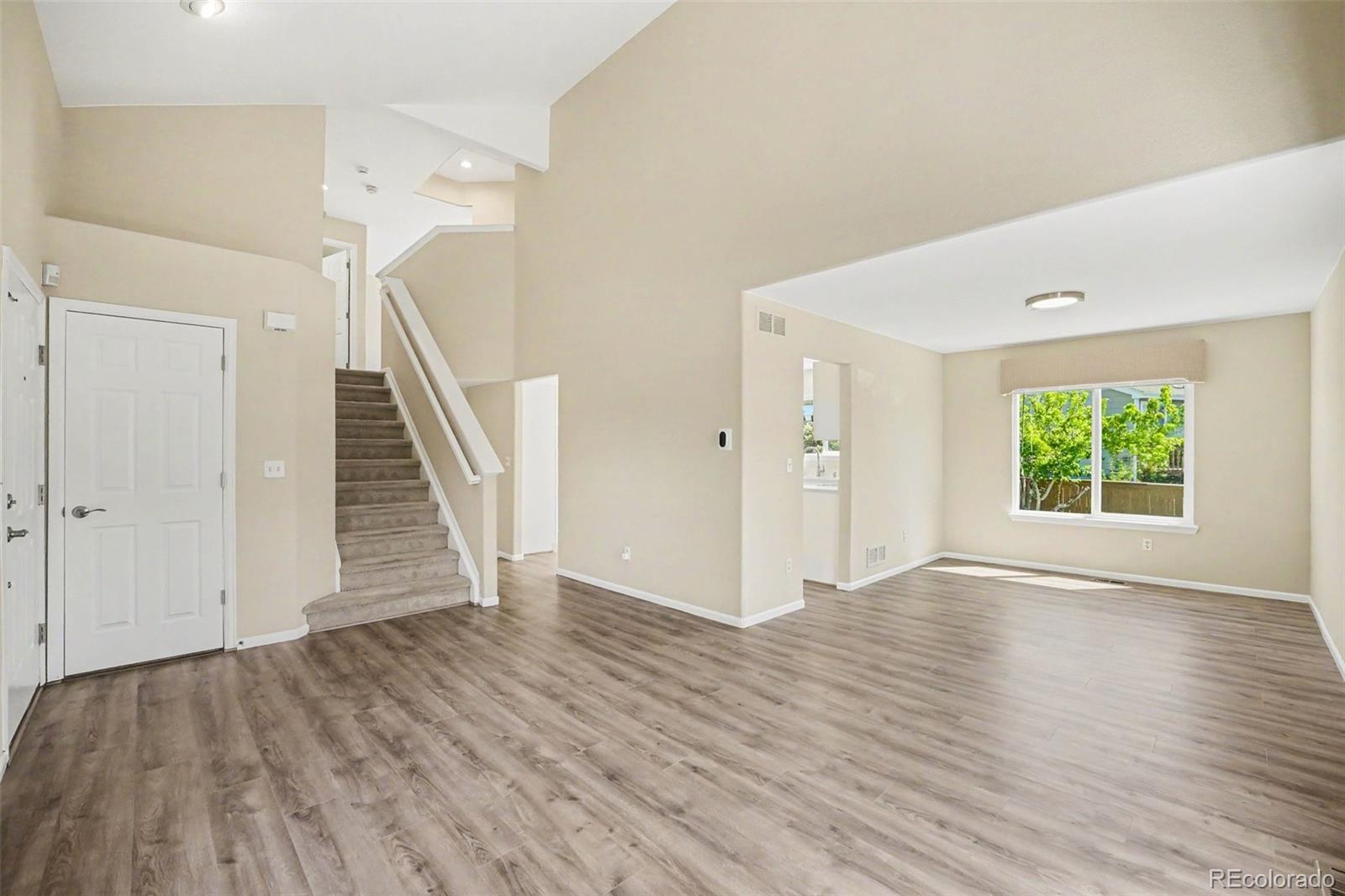 4372 Chatswood Place