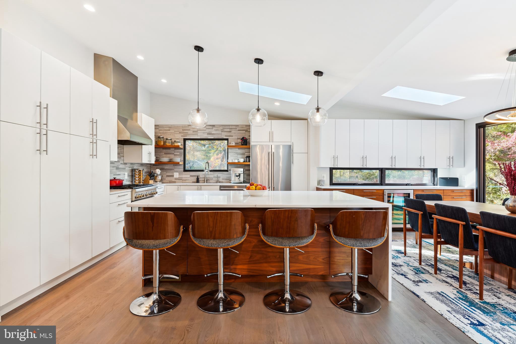 8121 LILLY STONE DR