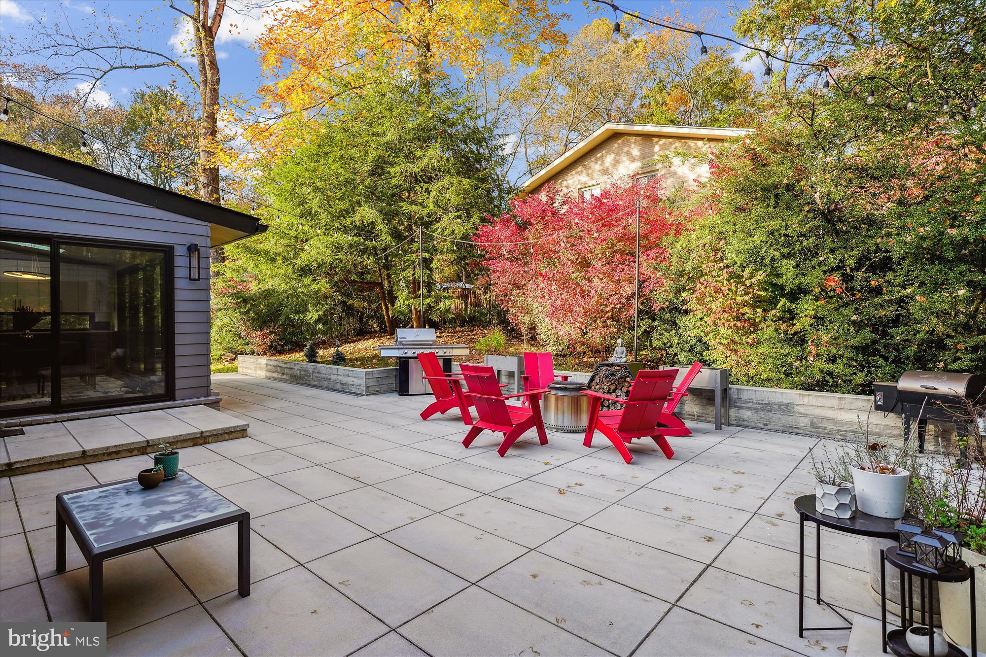 8121 LILLY STONE DR