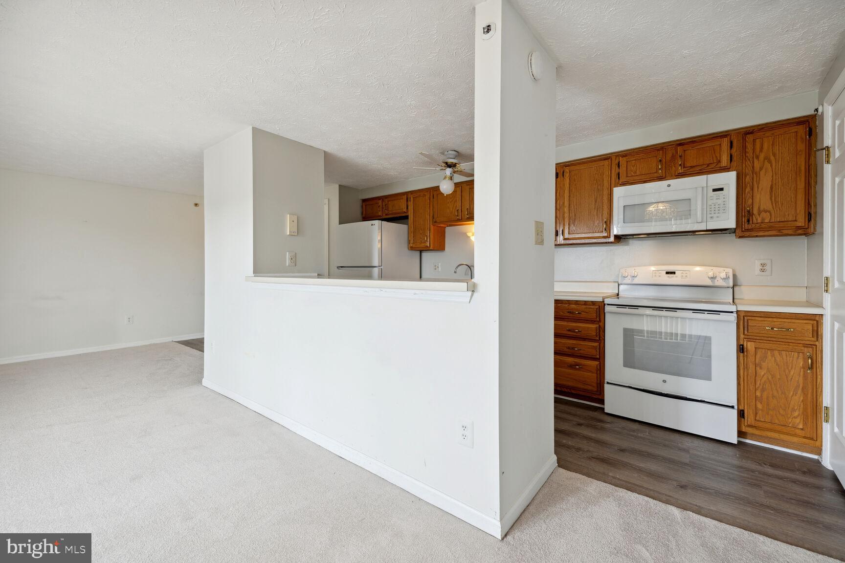 303 PALMSPRING #10