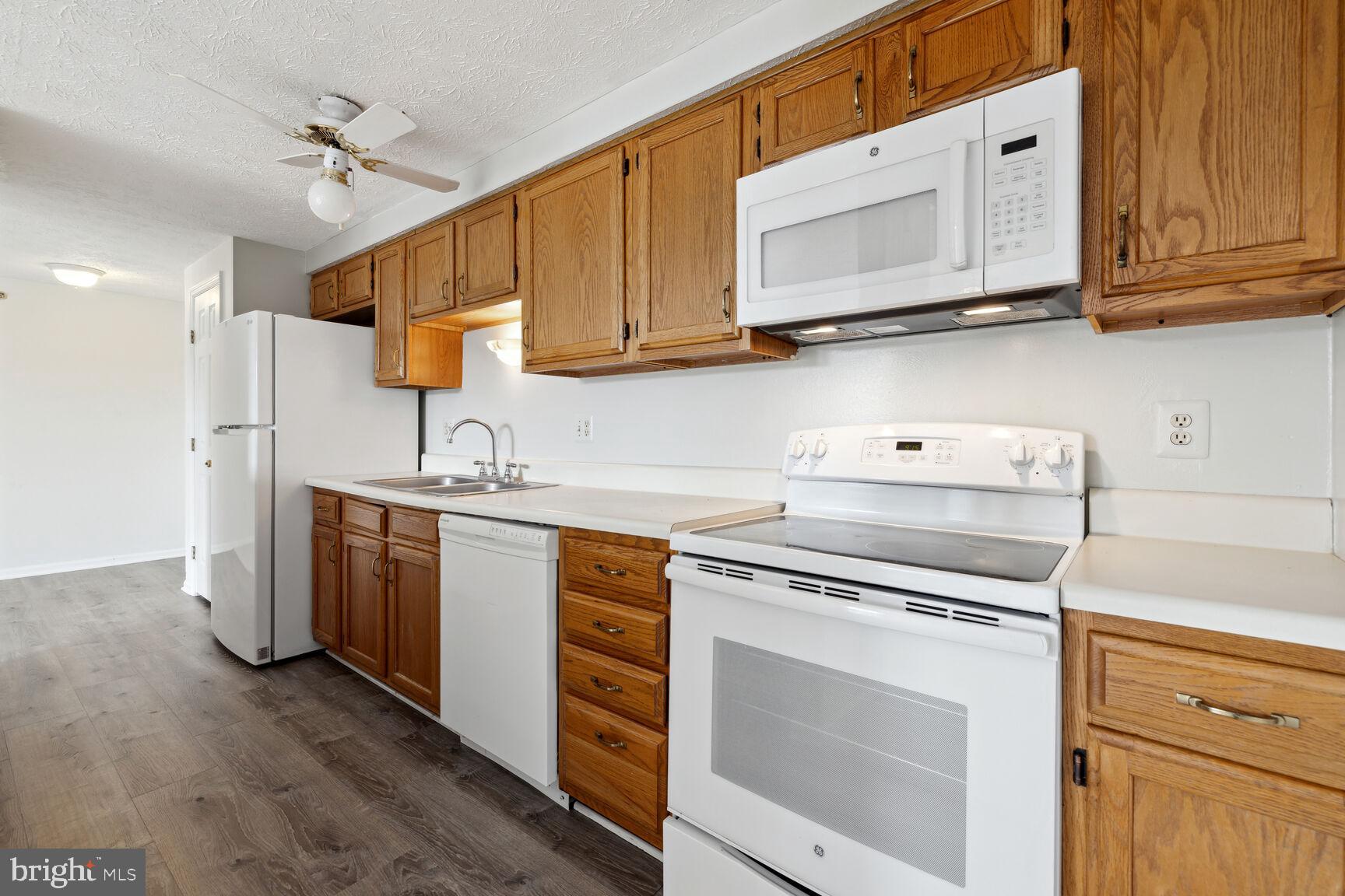303 PALMSPRING #10