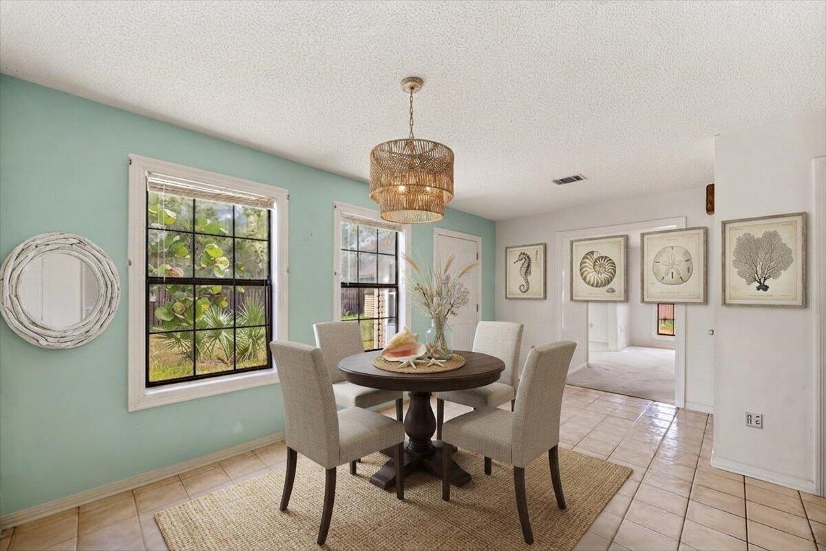 9413 Octavia Lane