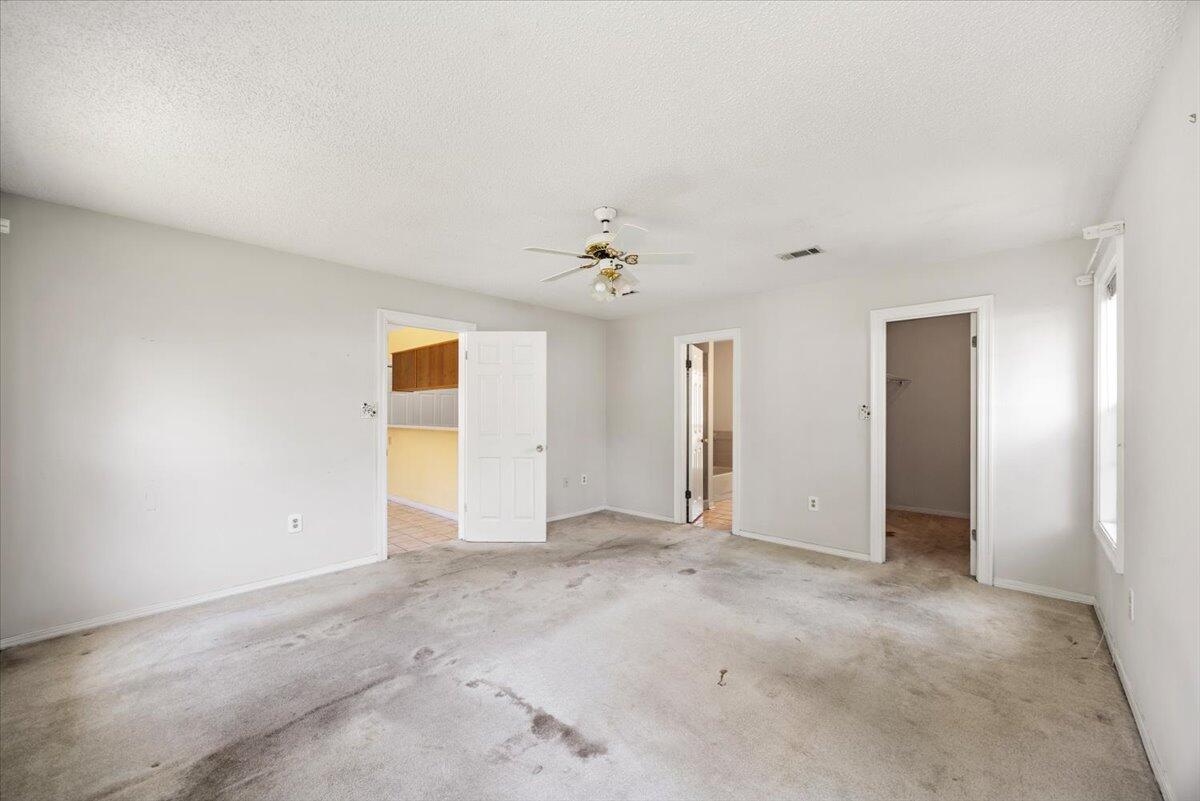 9413 Octavia Lane
