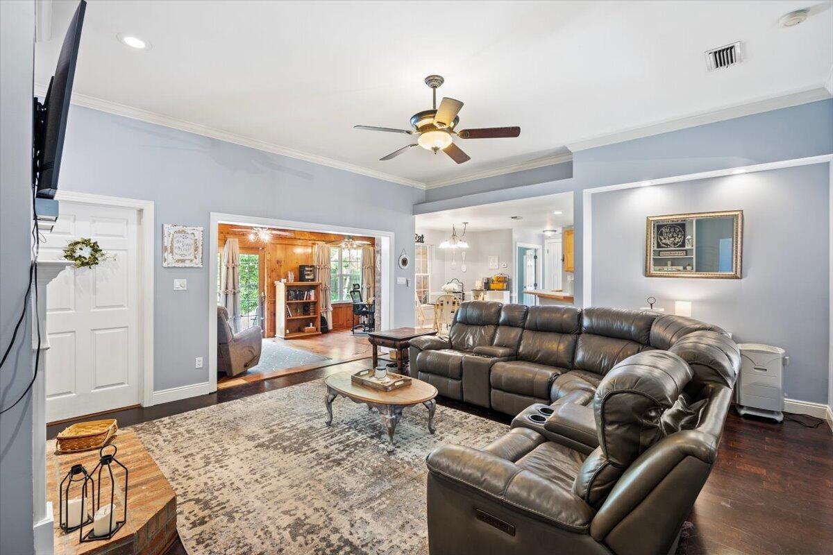 2025 Buckley Drive