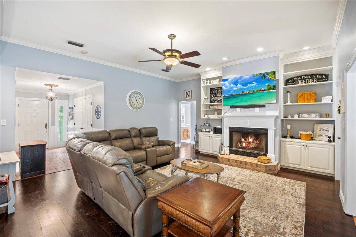 2025 Buckley Drive
