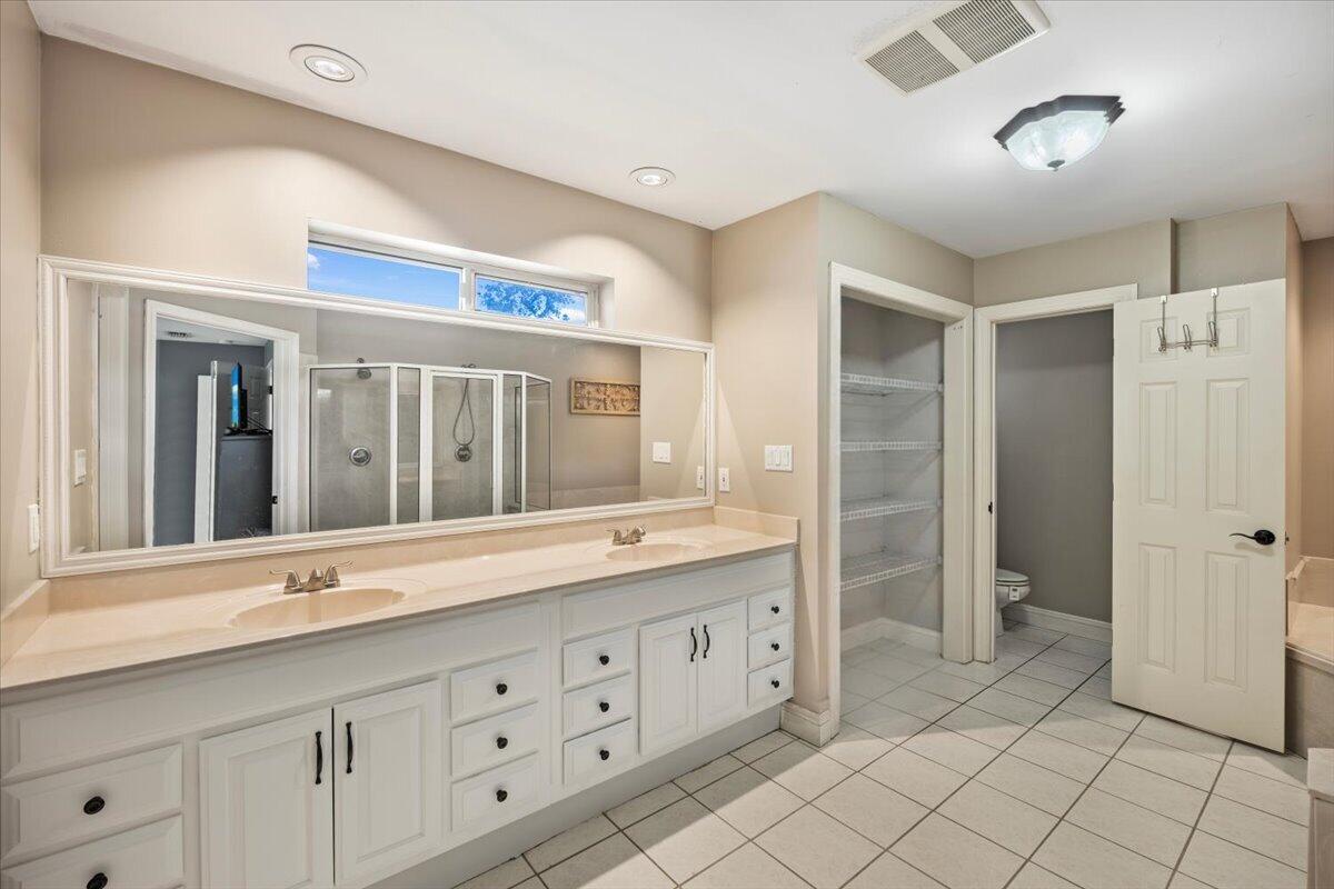 2025 Buckley Drive