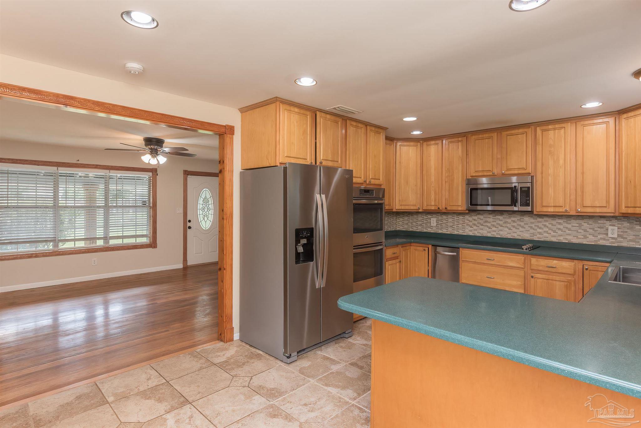 1358 Tate Rd