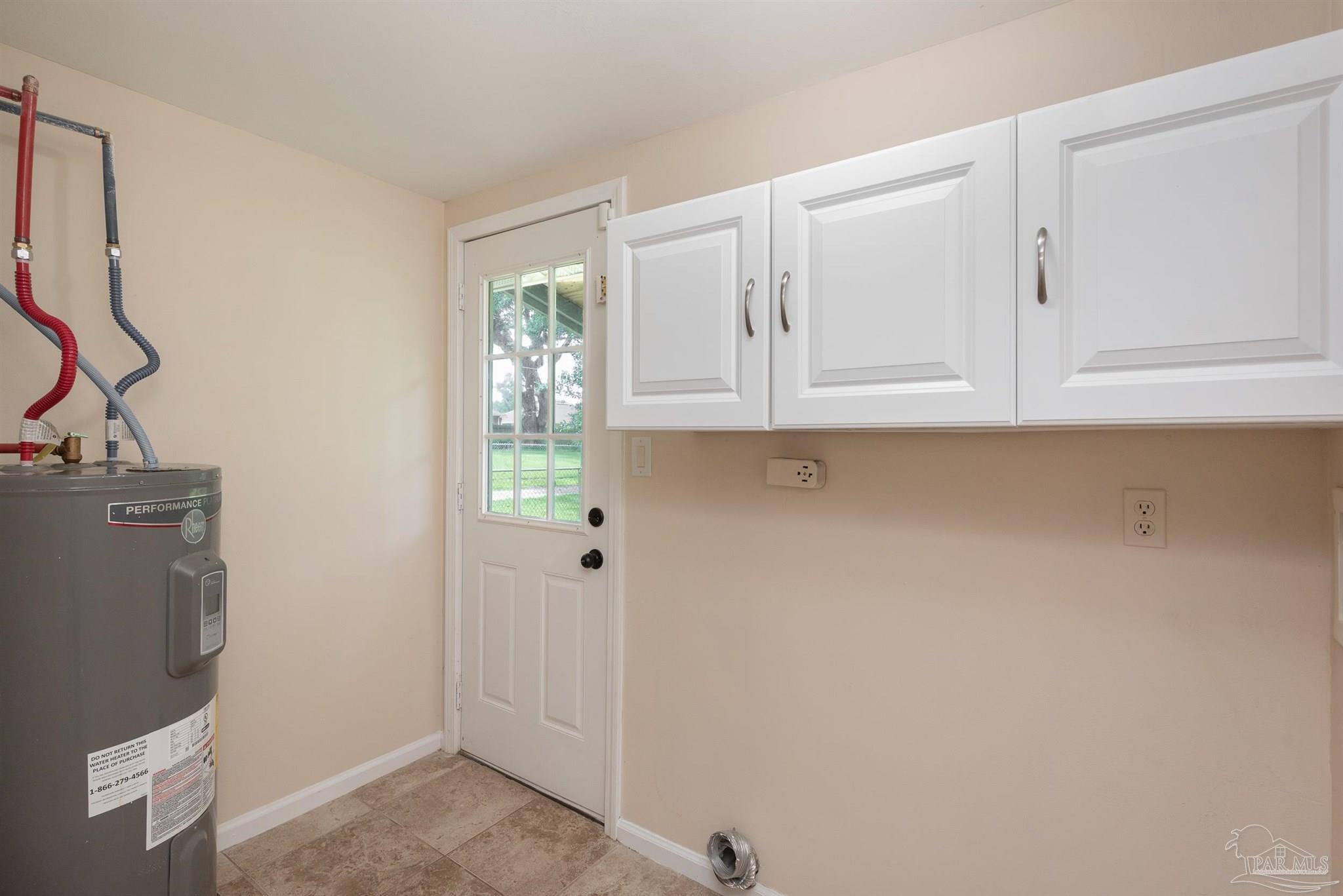 1358 Tate Rd