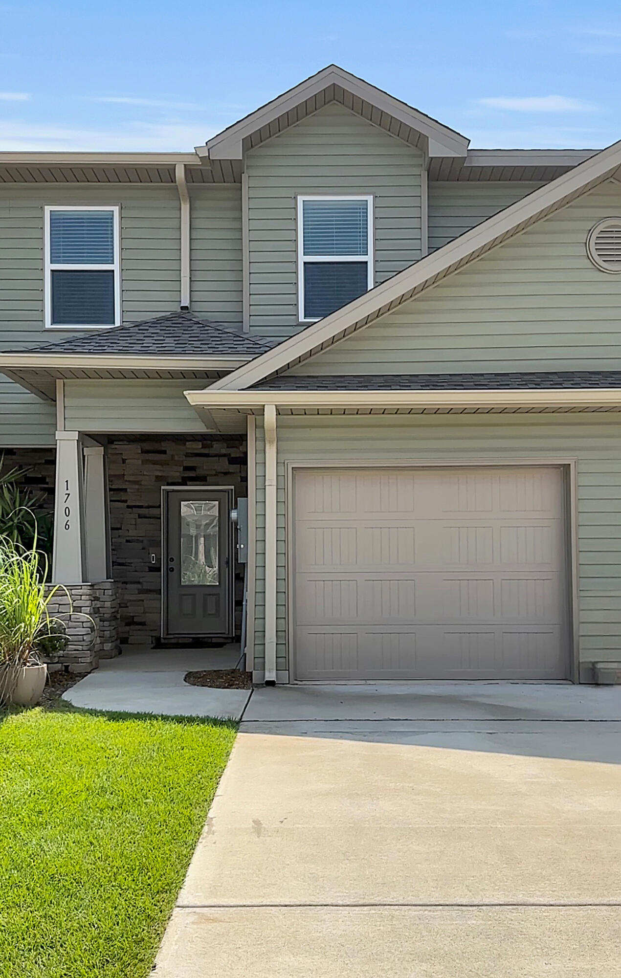 1706 Sound Haven Court