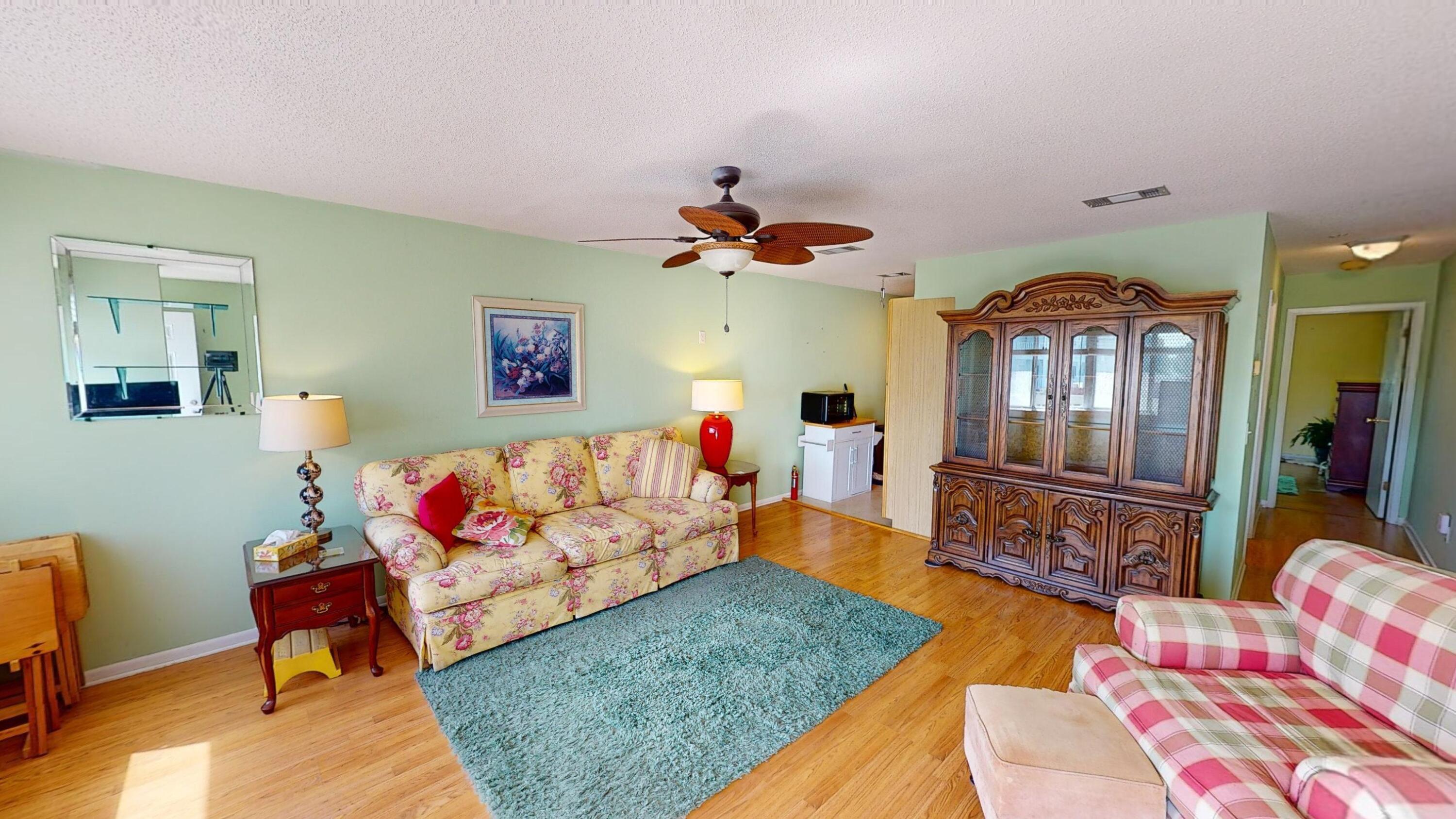 1407 Tina Drive, # F-1