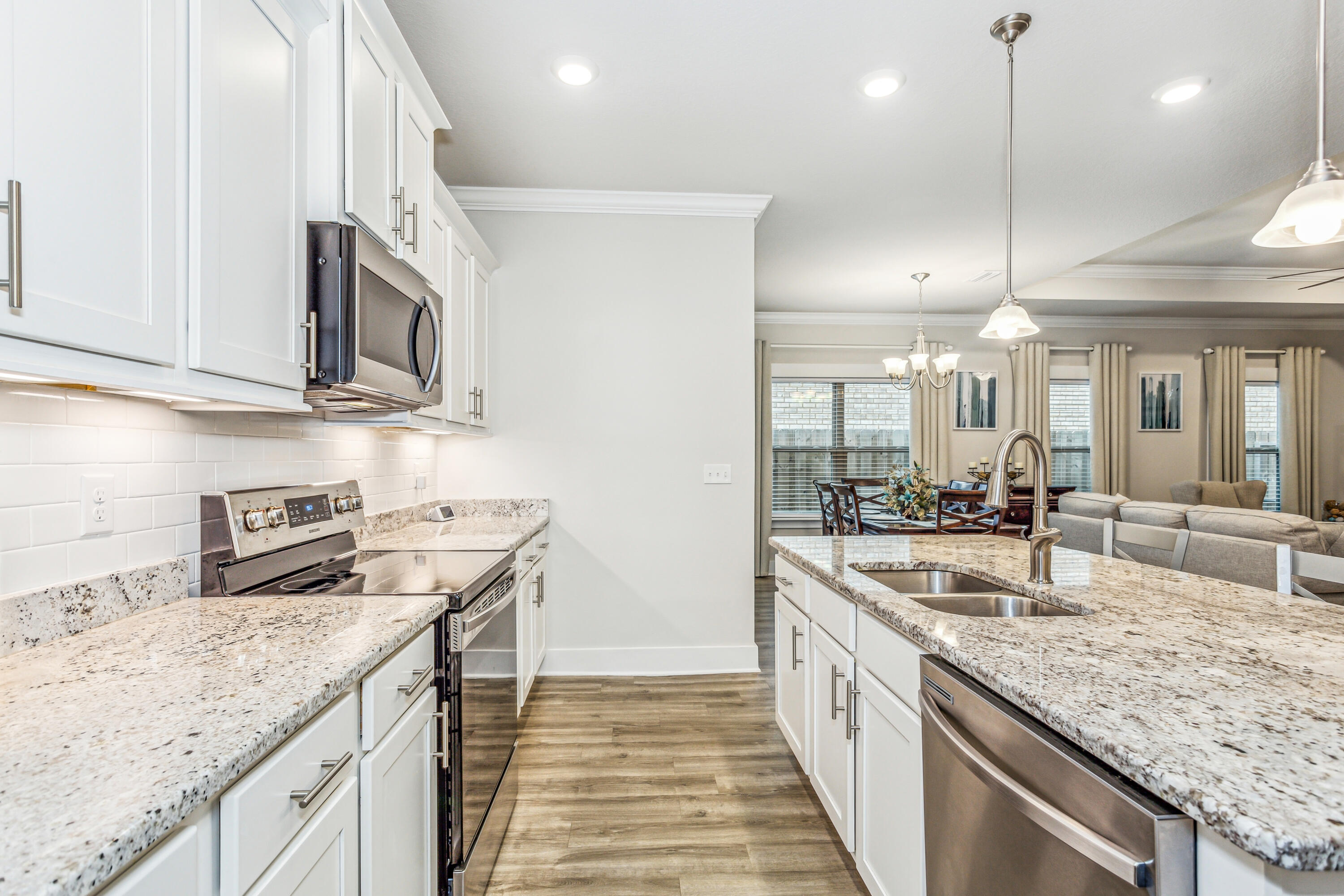 6311 Romsey Court