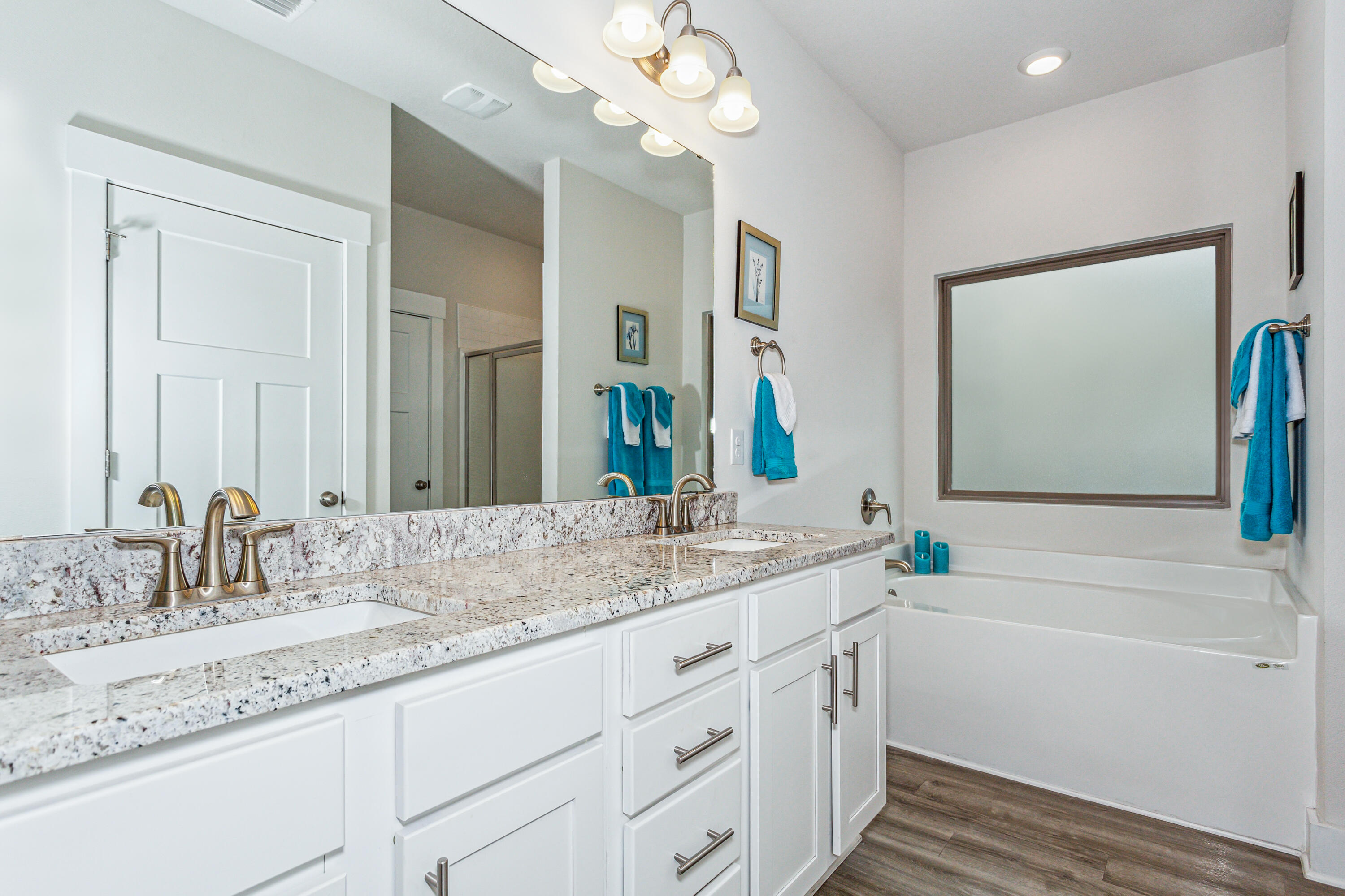 6311 Romsey Court