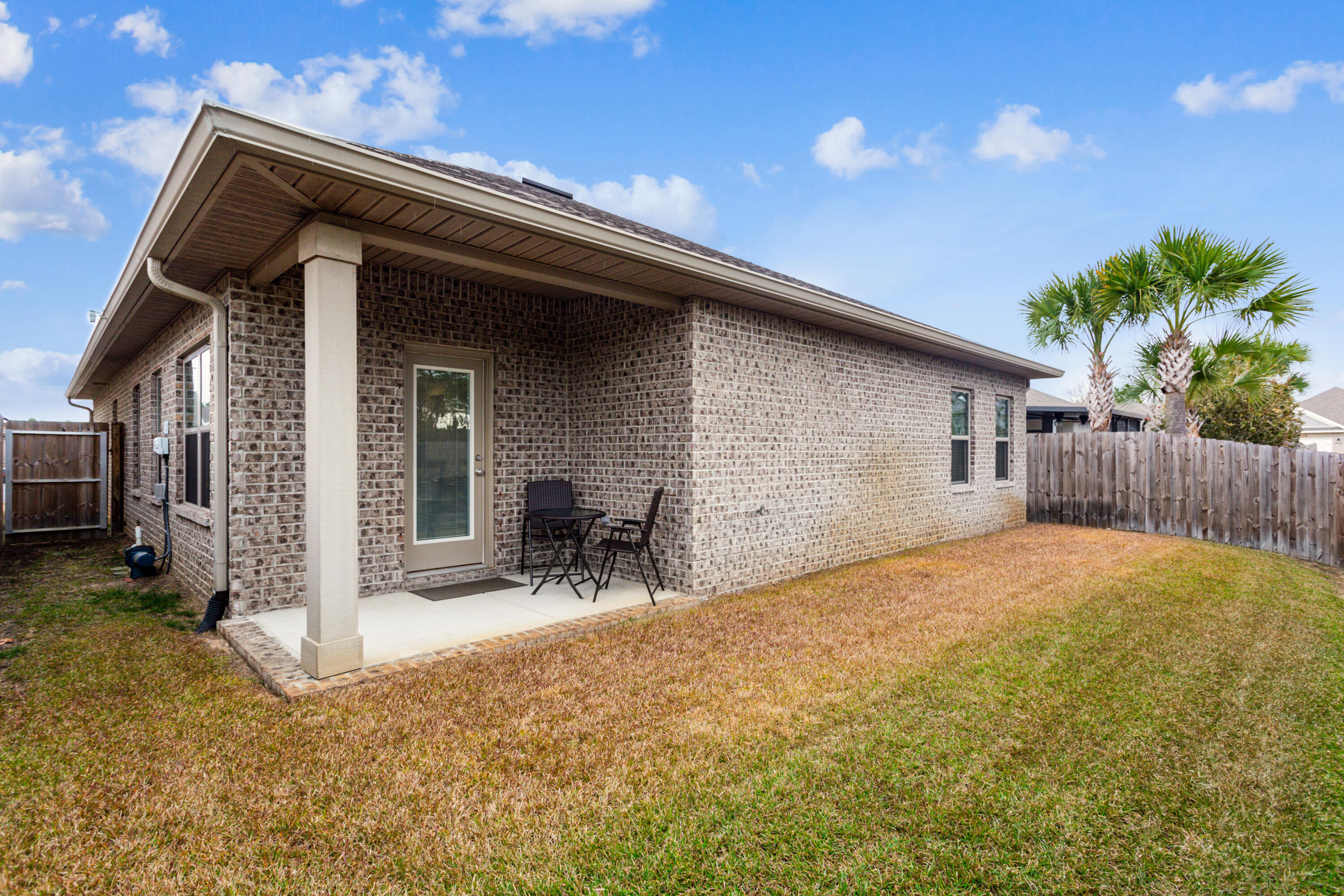6311 Romsey Court