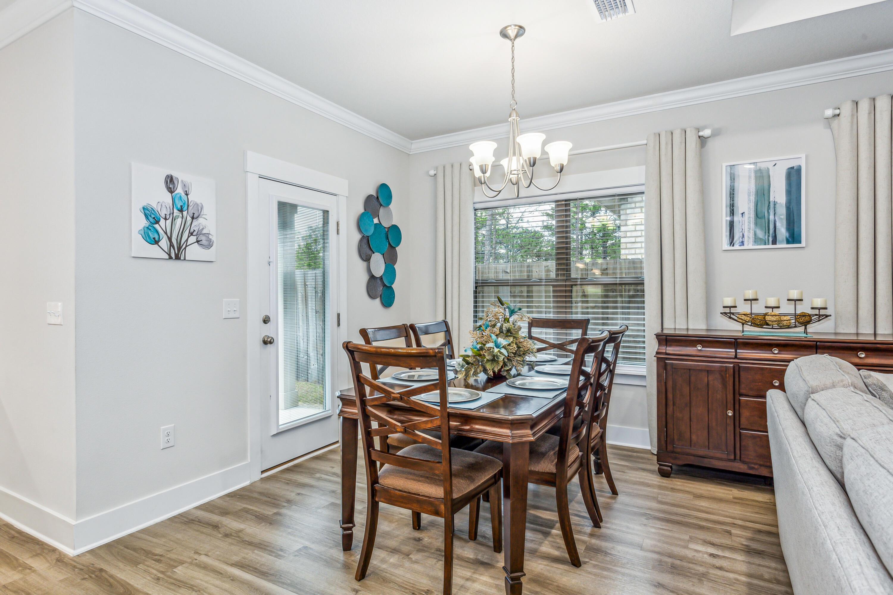 6311 Romsey Court
