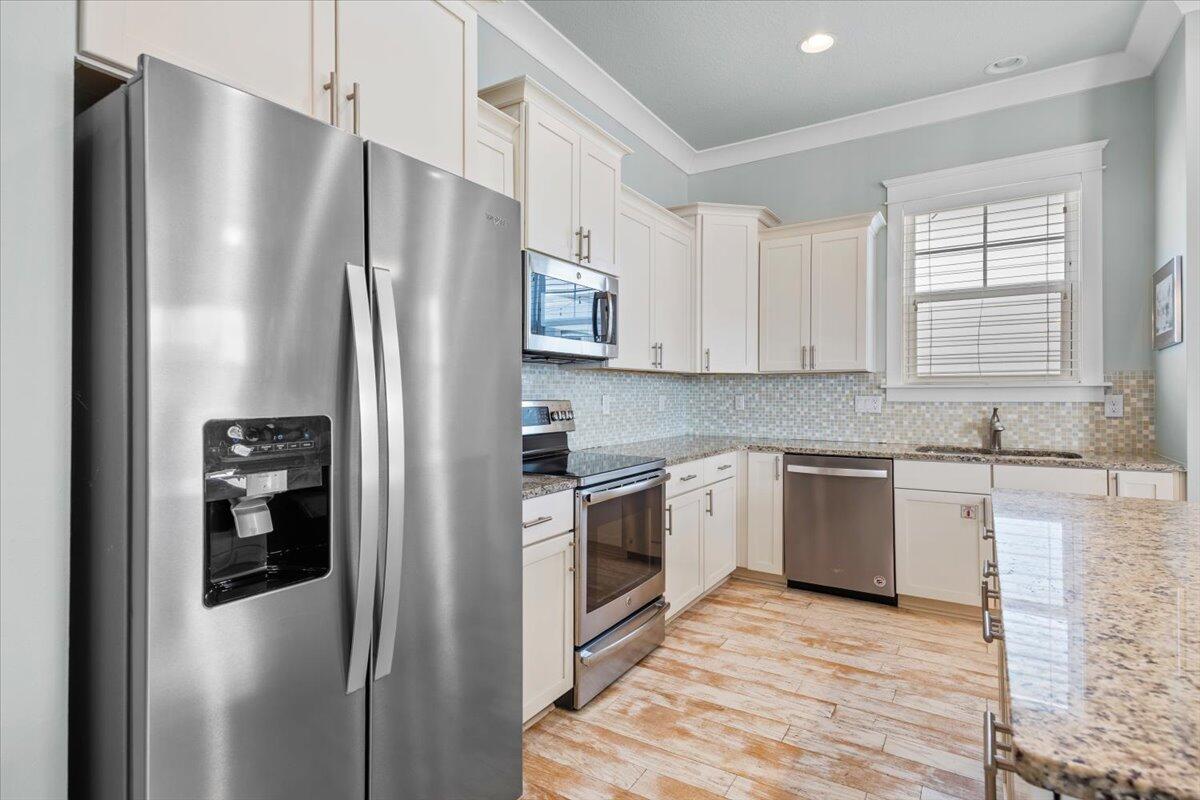 1487 Seaside Circle, Navarre