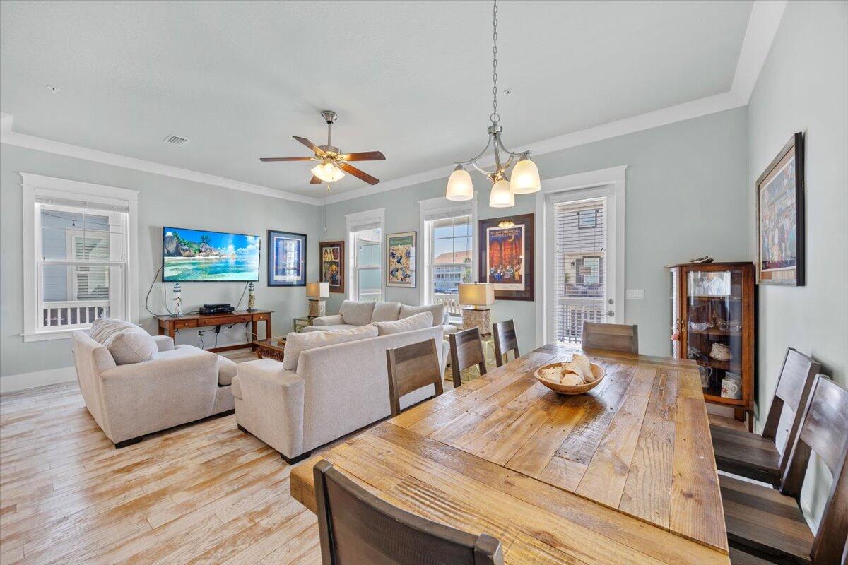 1487 Seaside Circle, Navarre