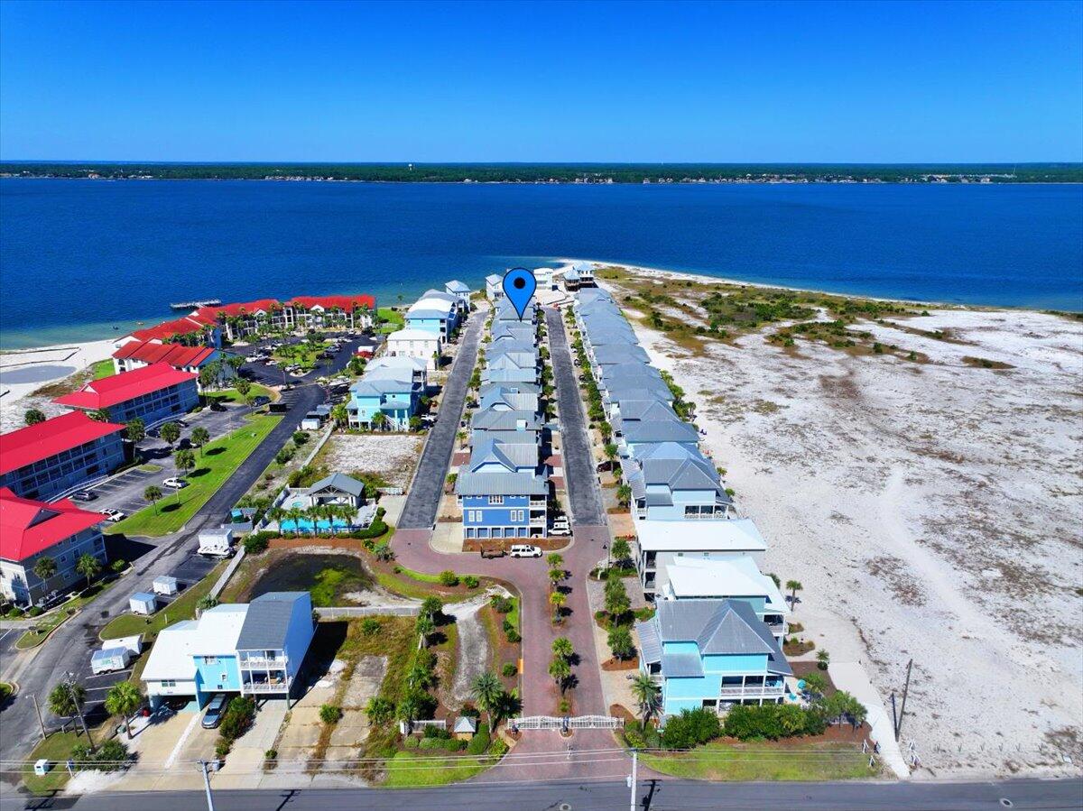 1487 Seaside Circle, Navarre