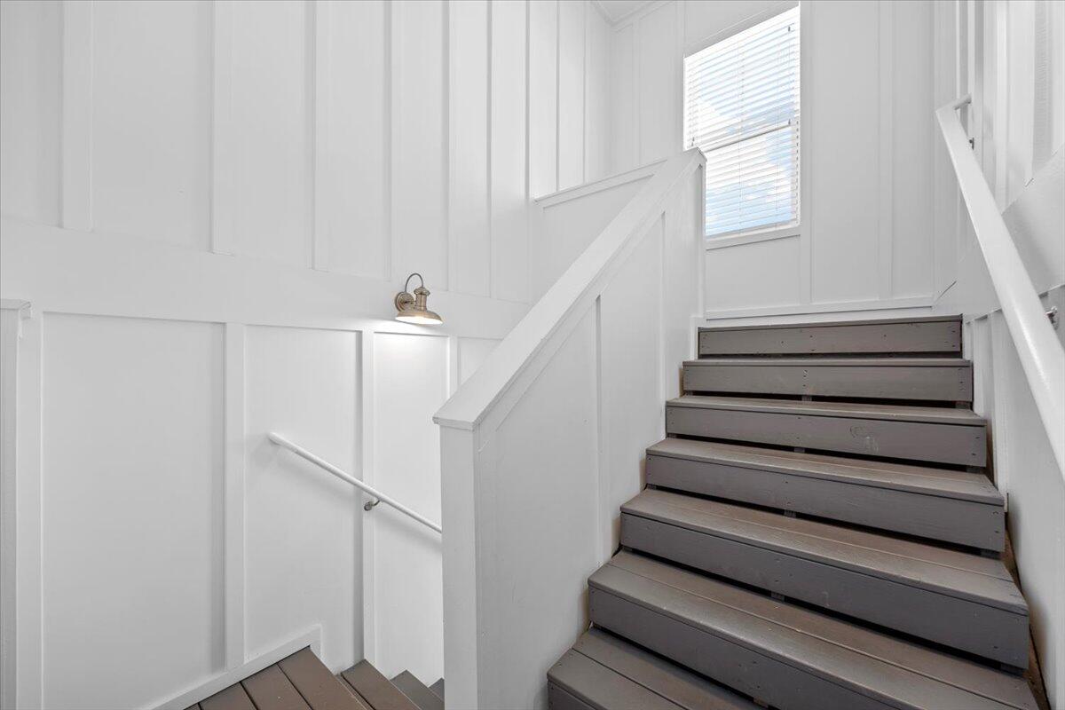 1487 Seaside Circle, Navarre