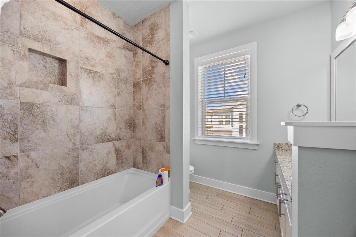 1487 Seaside Circle, Navarre