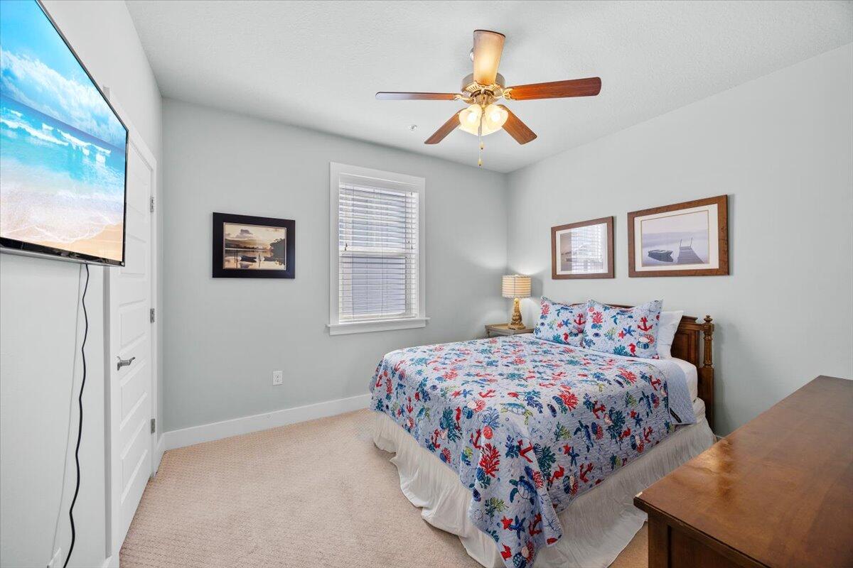 1487 Seaside Circle, Navarre