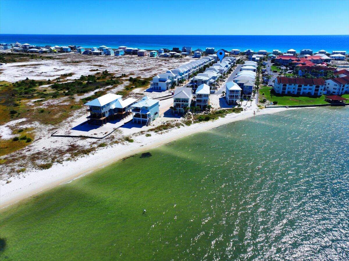 1487 Seaside Circle, Navarre