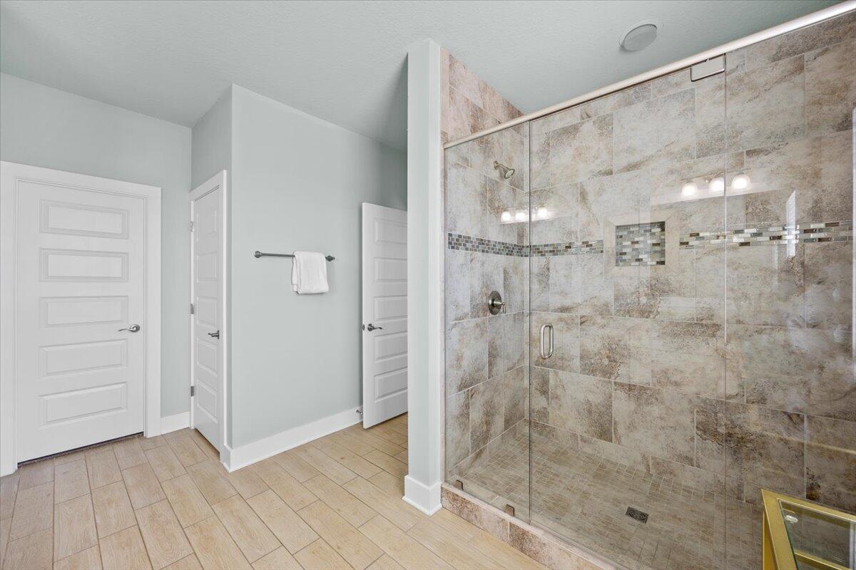 1487 Seaside Circle, Navarre