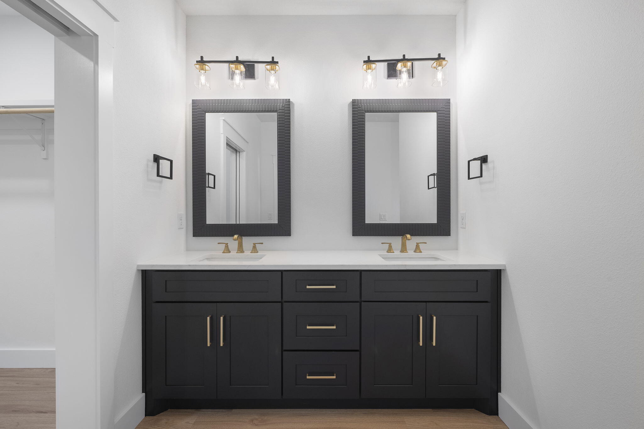 7713 Sandstone Street