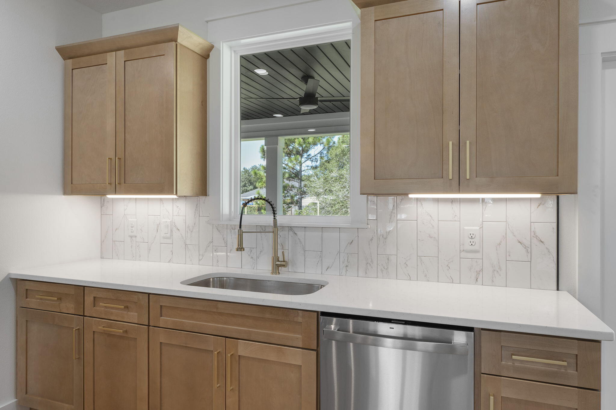 7713 Sandstone Street