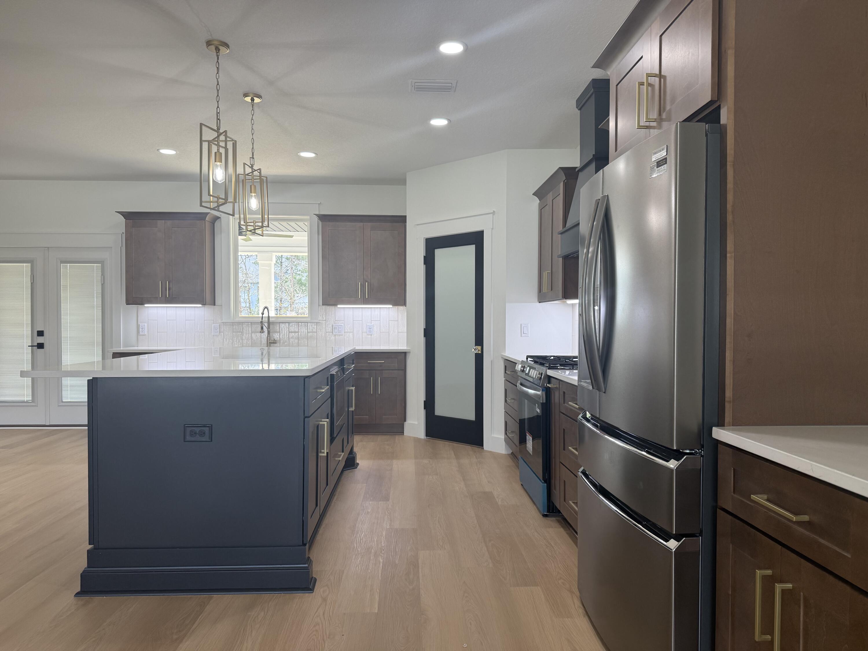 7713 Sandstone Street