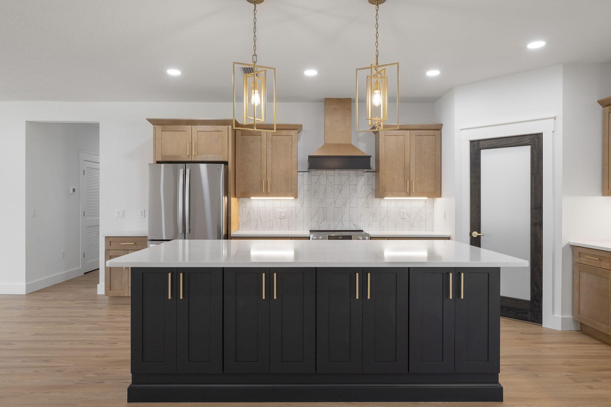 7713 Sandstone Street