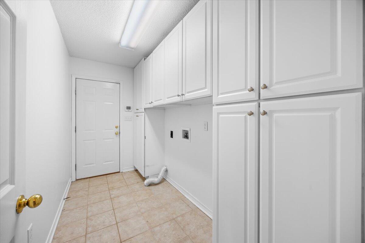 9655 Parker Lake Circle