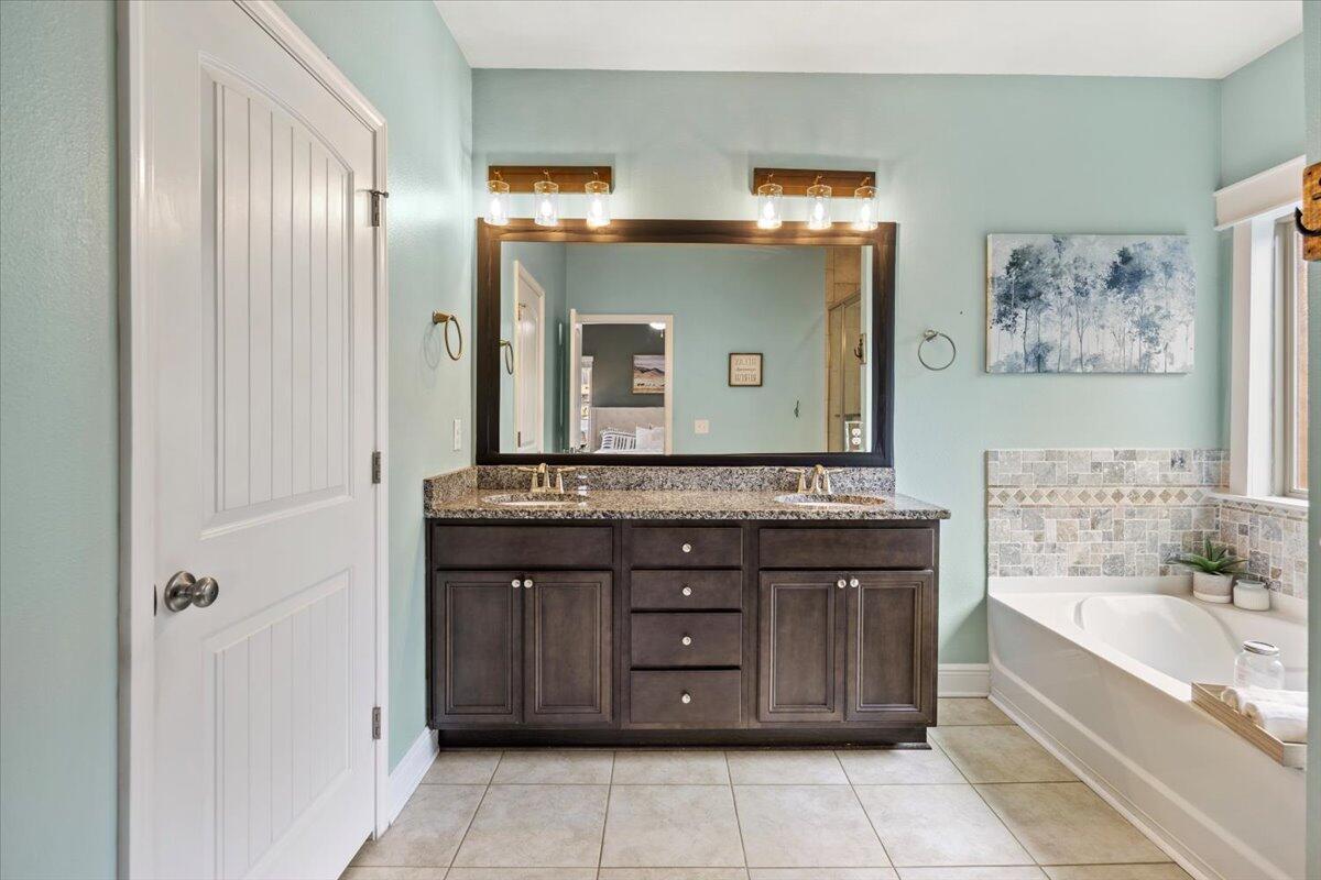 1713 Waterford Sound Boulevard