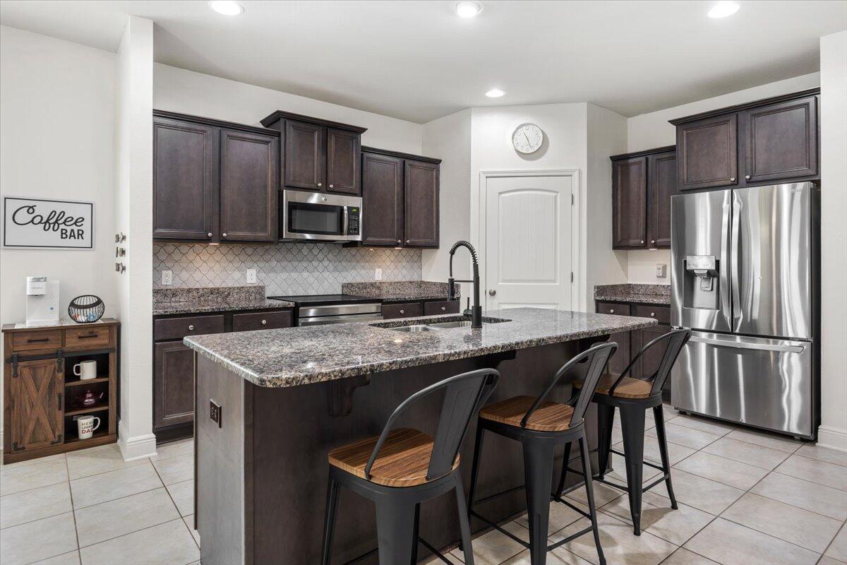 1713 Waterford Sound Boulevard