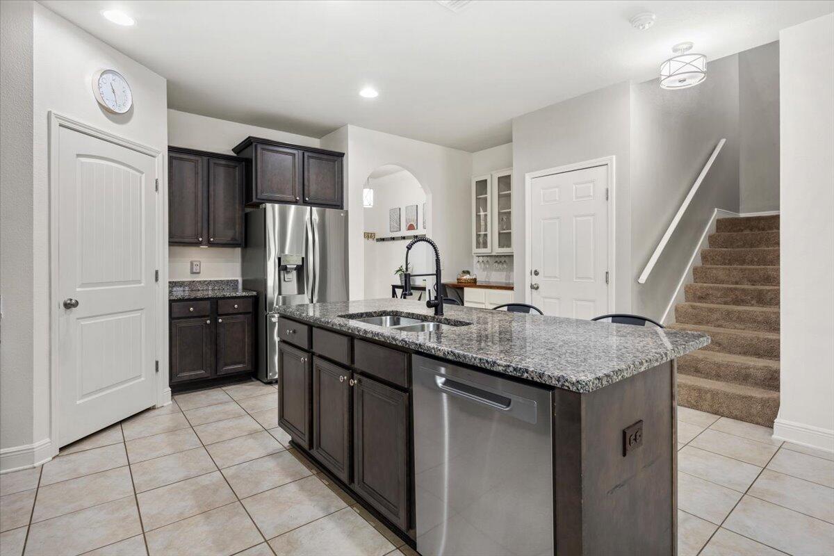 1713 Waterford Sound Boulevard